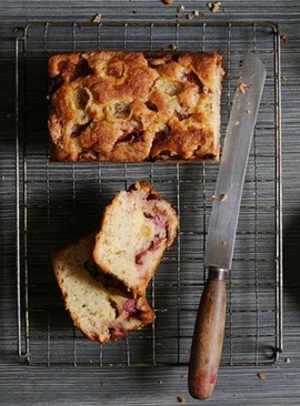 Gooseberry and strawberry hazelnut cake