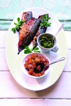 Gooseberry chutney two ways, with marinated mackerel