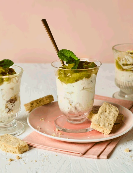 Gooseberry, elderflower and mint fool