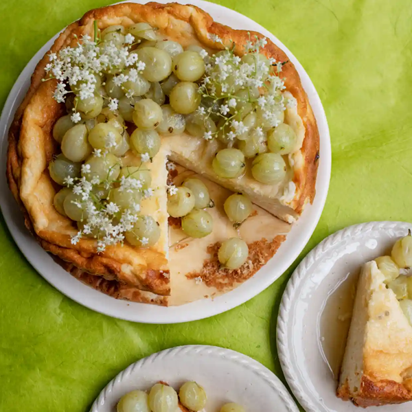 Gooseberry yoghurt cake
