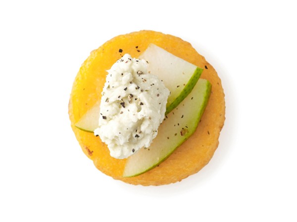 Gorgonzola and pear polenta rounds