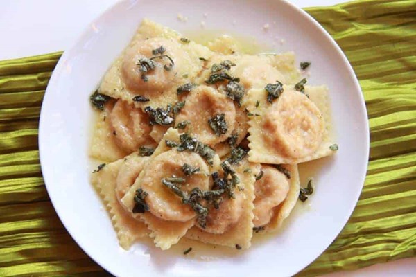 Gorgonzola butternut squash ravioli