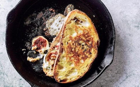 Gorgonzola, mozzarella,  fig and honey toastie