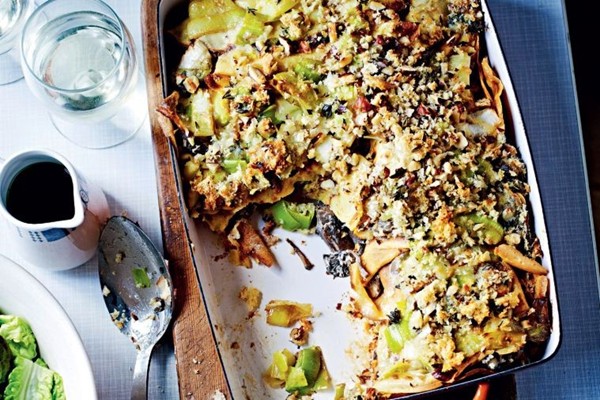 Gorgonzola, mushroom & leek crespelle bake