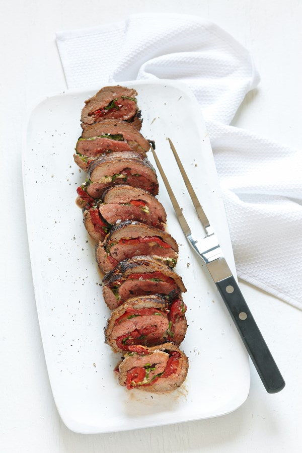 Gorgonzola-stuffed steak roll-ups 
