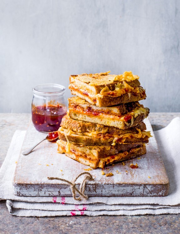 Gouda and chilli jam French toast