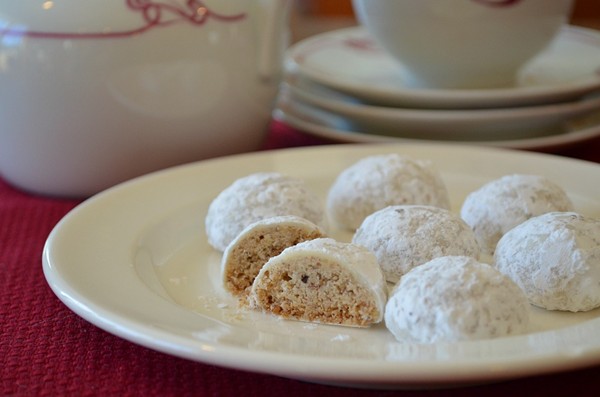 Grace Bender’s pecan balls