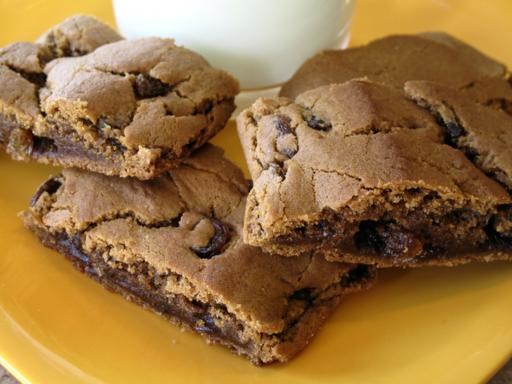 Grandma Marion's molasses bars
