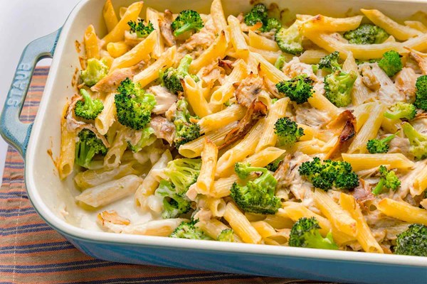 Grandma Patty's chicken Alfredo pasta bake