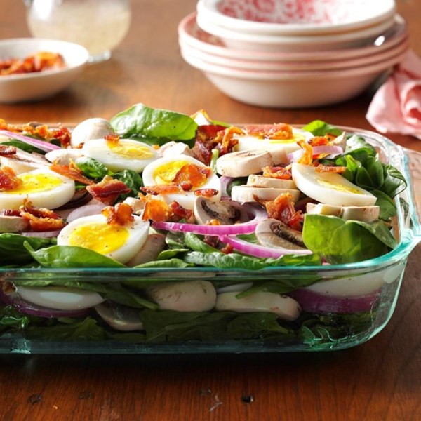 Grandma’s spinach salad 