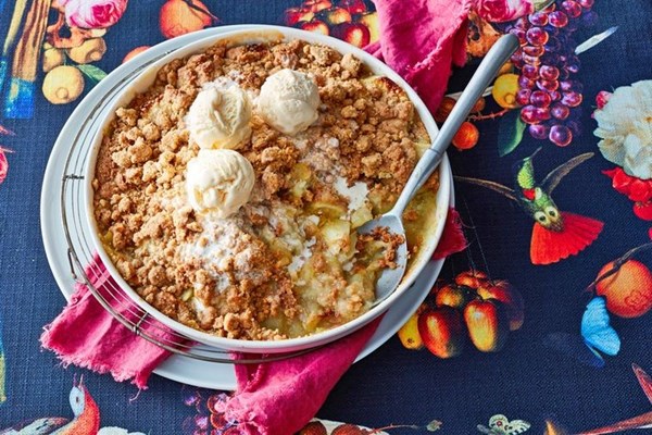 Granny Smith & cinnamon crumble
