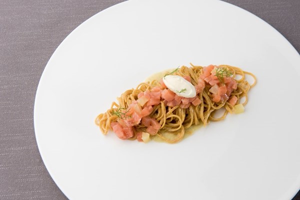  Grano arso tagliolini, spring onion and anise cream, Arctic char tartare