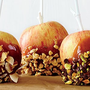 Granola and rosemary cider caramel apples