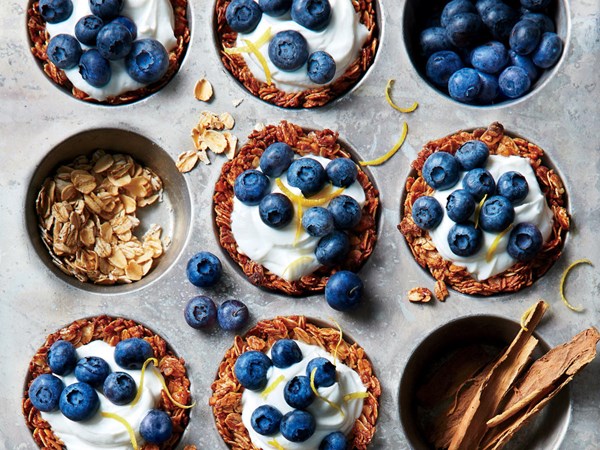 Granola cups with yogurt and berries