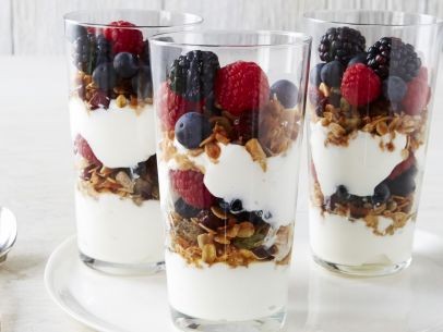 Granola parfaits