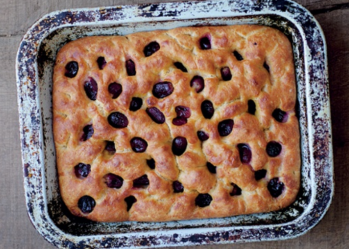Grape focaccia