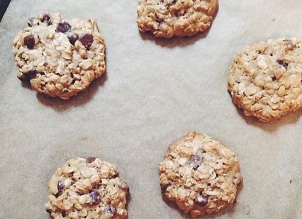 Grape-Nut and chocolate chip kitchen sink oatmeal cookies