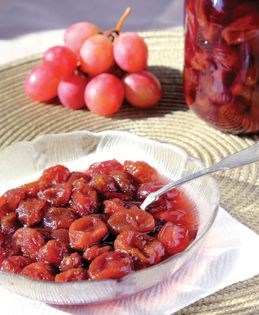 Grape spoon sweet (Glyko stafyli)