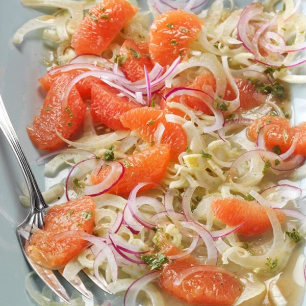 Grapefruit & fennel salad with mint vinaigrette 