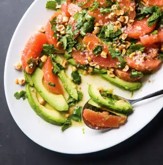 Grapefruit-avocado salad