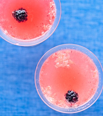 Grapefruit blackberry flirt