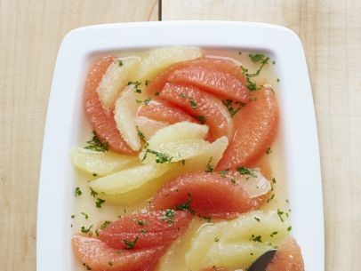 Grapefruit salad with honey-mint dressing