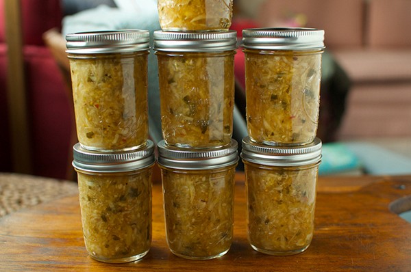 Grated fennel relish