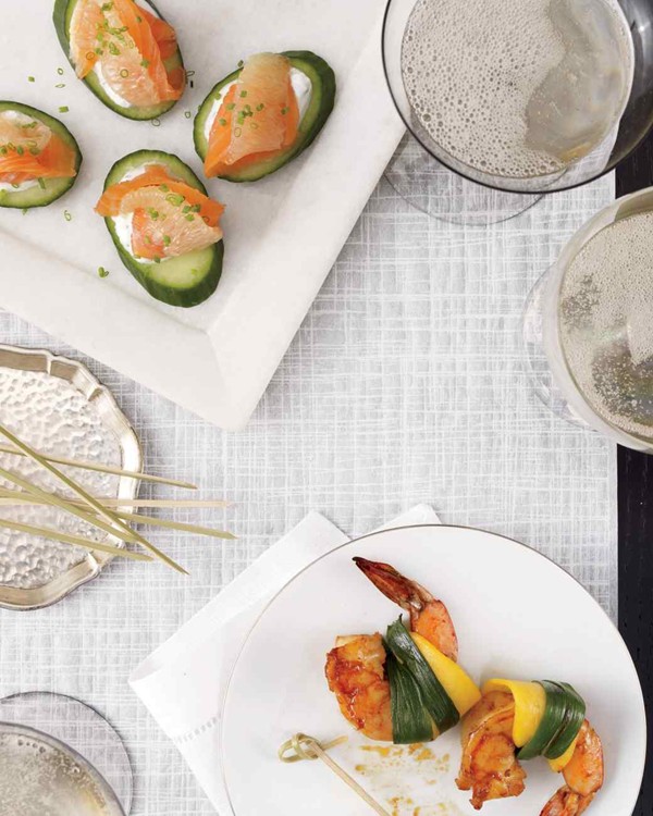 Gravlax on cucumbers with chive yogurt