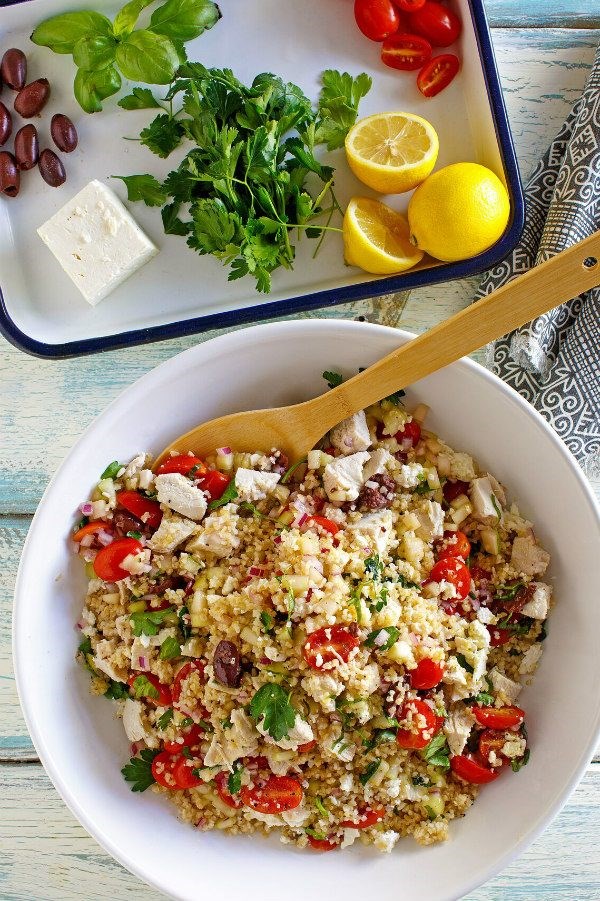 Greek bulgur salad with chicken