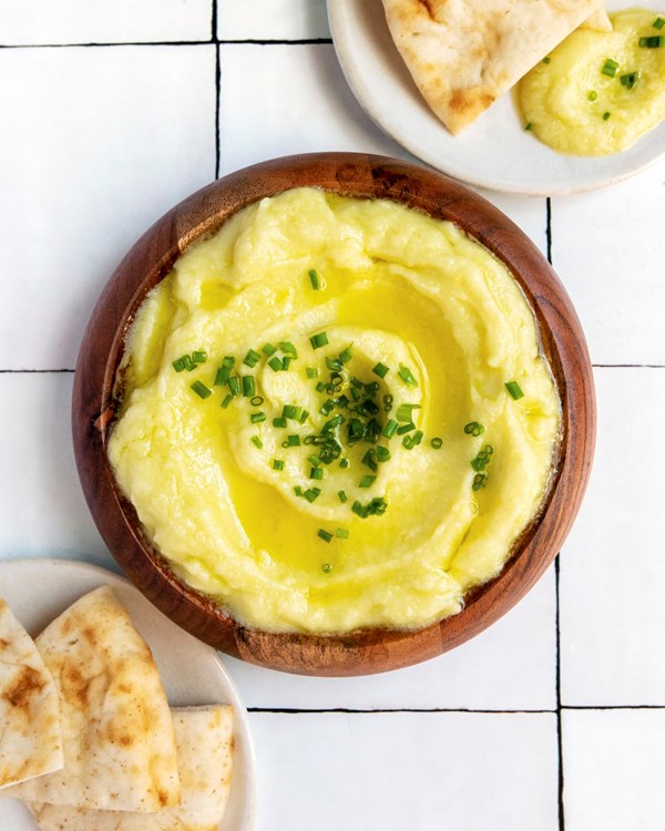 Greek garlic dip (Skordalia)