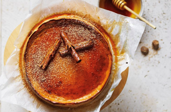 Greek honey and cinnamon cheesecake (Melopita)