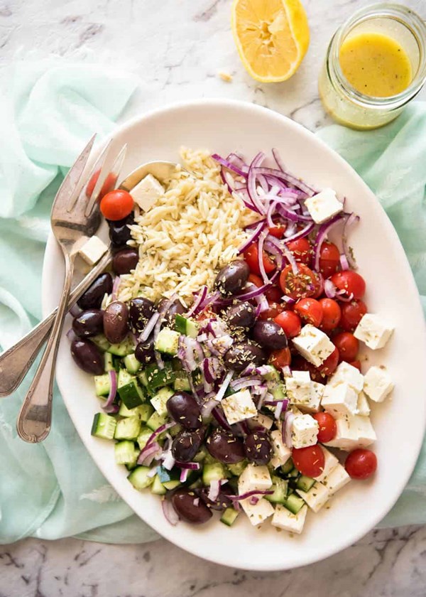 Greek lemon orzo (risoni) salad 