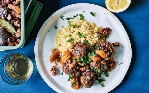 Greek meatballs with apricots and walnuts