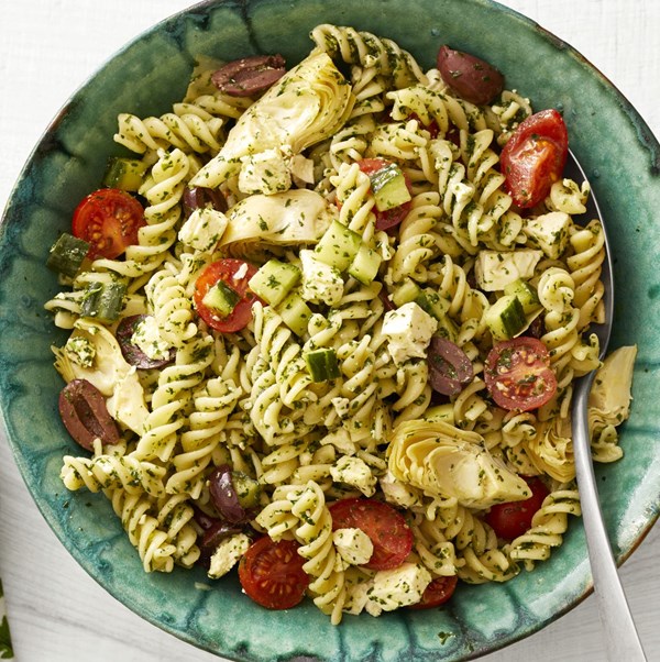 Greek pesto pasta salad