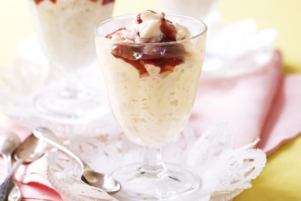 Greek rice pudding