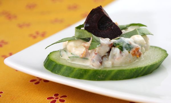 Greek salad bites