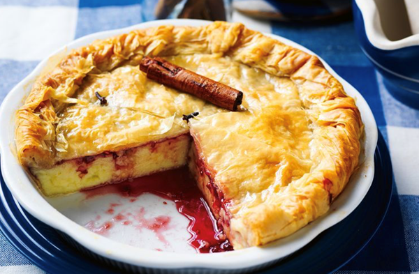 Greek semolina custard tart (Galaktoboureko)