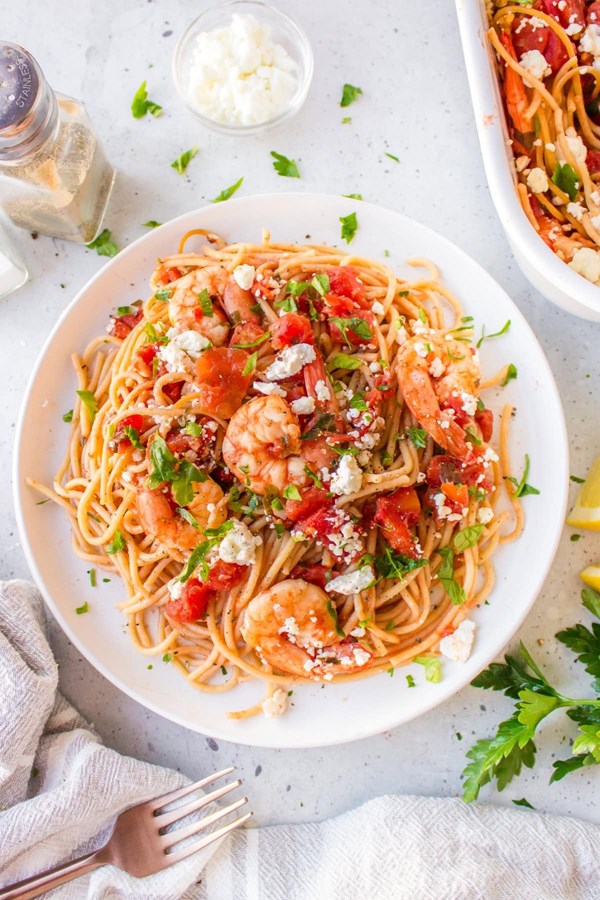 Greek shrimp pasta