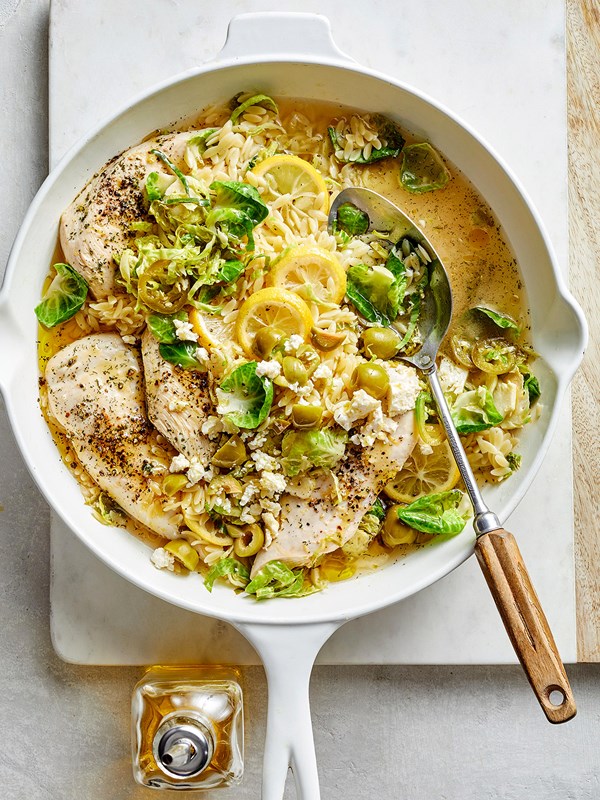 Greek skillet chicken
