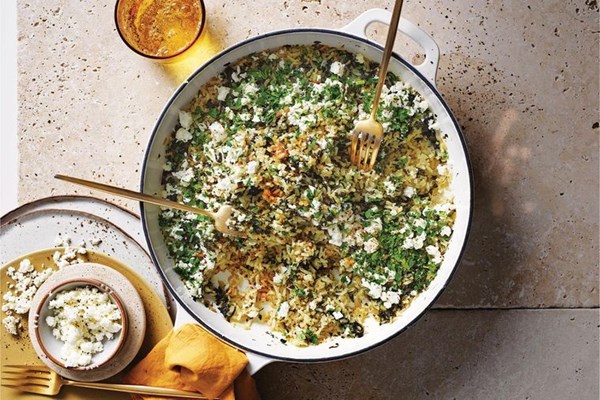 Greek spinach rice (Spanakorizo)