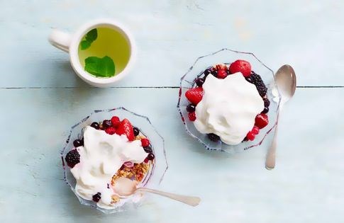 Greek yoghurt pots