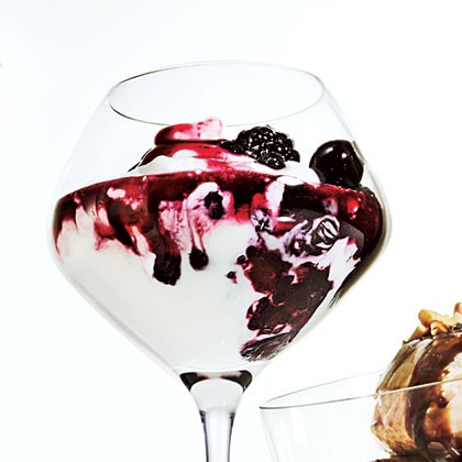 Greek yogurt with warm berry sauce
