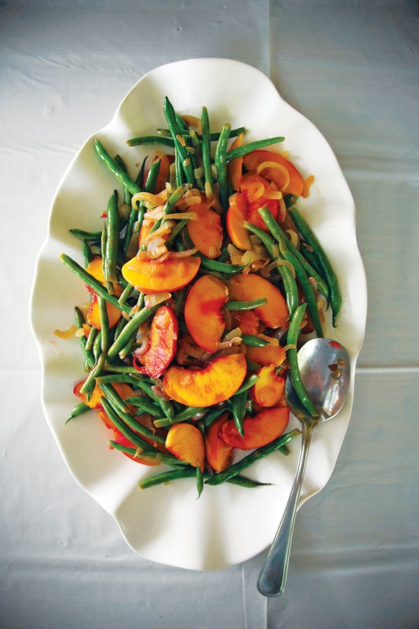 Green bean and peach salad