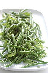Green bean, basil & preserved lemon salad