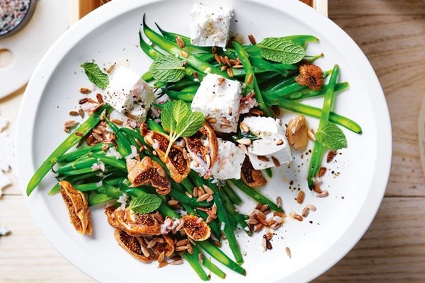 Green bean, fig and feta salad