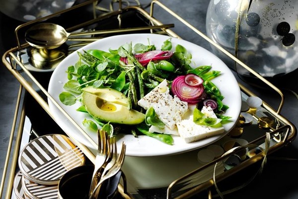 Green bean, pea, avocado & feta salad