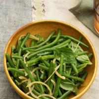 Green bean salad with preserved lemons