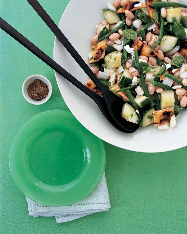 Green bean, shell bean, and sweet onion fattoush