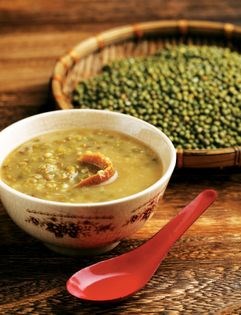 Green bean soup