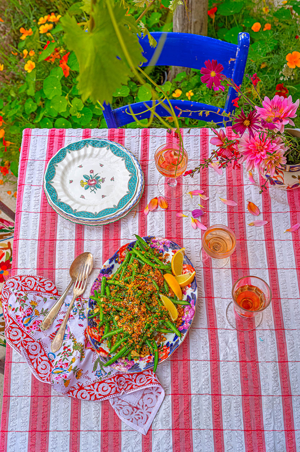 Green beans with golden fried garlic, hazelnuts, parsley breadcrumbs